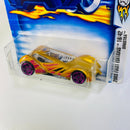 2003 Hot Wheels First Editions Sinistra 028 dorado PR5 Primera Edición