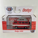 2021 M2 Machines 1965 Dodge A100 Camper Van R56 rojo Llantas de Goma