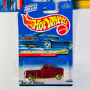 2000 Hot Wheels Circus on Wheels Series Colección Set de 4 - Chevy 56 Flashsider, 32 Ford Delivery, Fat Fendered 40 Ford, Dairy Delivery
