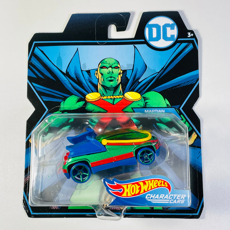 2019 Hot Wheels Character Cars DC Universe Martian Manhunter Detective Marciano verde OH5