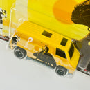 2019 Hot Wheels Premium Pop Culture Star Wars Sandtroopers Super Van amarillo Llantas de Goma RR base ZAMAC