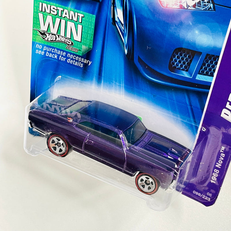 2006 Hot Wheels Red Line 1968 Chevy Nova morado metálico 5SP