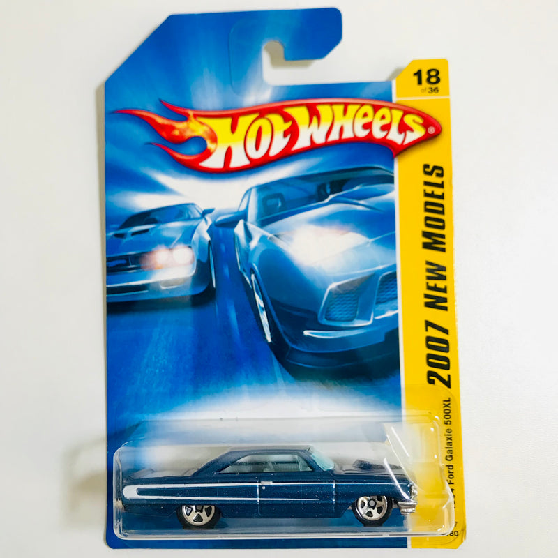 2007 Hot Wheels New Models 1964 Ford Galaxie 500XL azul metálico 5SP