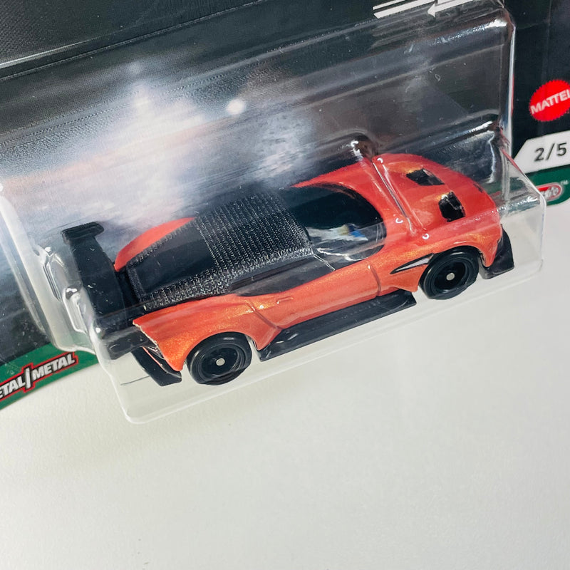 2021 Hot Wheels Car Culture Exotic Envy Aston Martin Vulcan naranja Llantas de Goma RR