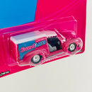 2017 Hot Wheels Pop Culture Nestlé Sweet Tarts Custom 52 Chevy rosado metálico Llantas de Goma RR base ZAMAC