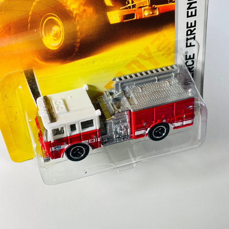 2008 Matchbox Emergency Pierce Fire Engine 75 rojo Bombero