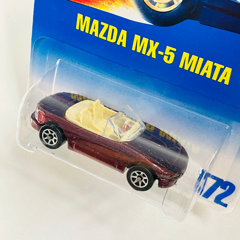 1995 Hot Wheels Mazda MX-5 Miata 172 rojo metálico 7SP