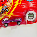 1995 Johnny Lightning The Challengers Commemorative Limited Edition Series 1 Nucleon morado con Moneda Coleccionista