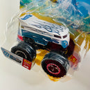 2022 Hot Wheels Monster Trucks Crash Legends Volkswagen VW Drag Bus blanco con celeste 5SP