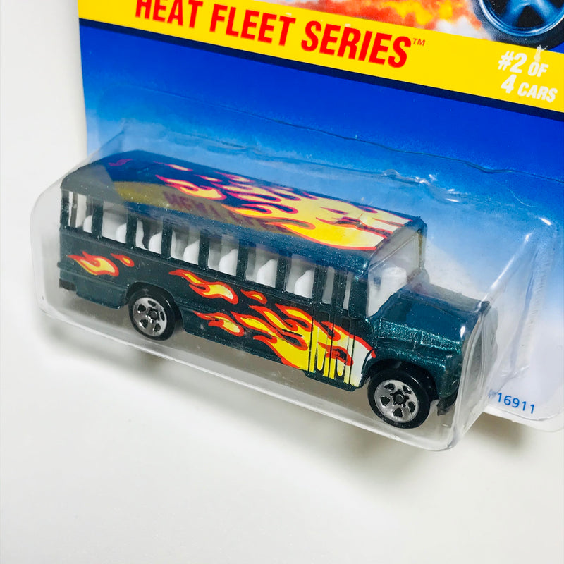 1997 Hot Wheels Heat Fleet Series Colección Set de 4 - Police Cruiser, School Bus, Peterbilt Tank Truck, Ramblin' Wrecker