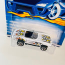 2001 Hot Wheels 65 Corvette 109 blanco 5SP
