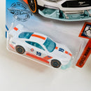 2019 Hot Wheels Muscle Mania GULF Custom 18 Ford Mustang GT blanco MC5