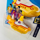 2018 Hot Wheels HW Screen Time The Beatles Yellow Submarine amarillo 5SP
