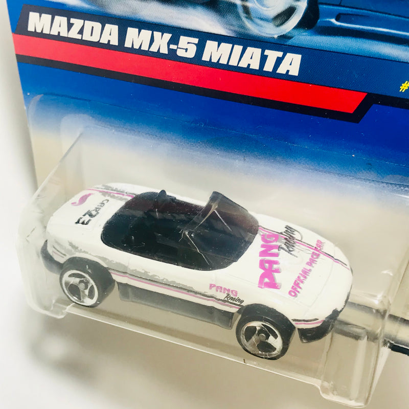 1999 Hot Wheels Mazda MX-5 Miata blanco 3SP