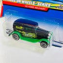 2000 Hot Wheels Circus on Wheels Series Colección Set de 4 - Chevy 56 Flashsider, 32 Ford Delivery, Fat Fendered 40 Ford, Dairy Delivery