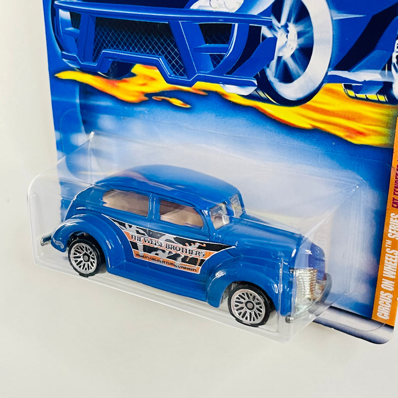 2000 Hot Wheels Circus on Wheels Series Fat Fendered 40 Ford azul LW base ZAMAC