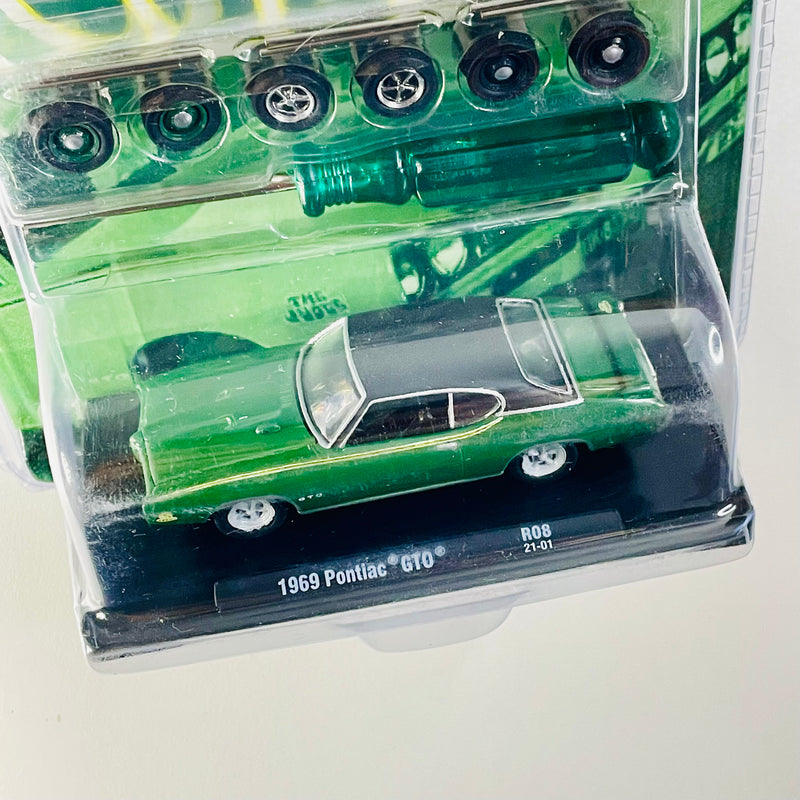 2021 M2 Machines Model Kit Limited Edition 1/5,250 Wide-Track 1969 Pontiac GTO R08 verde Llantas de Goma