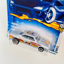 2003 Hot Wheels First Editions Vairy 8 Chevrolet Corvair 023 plata 5SP base ZAMAC Primera Edición